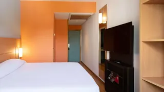 Days Inn by Wyndham Hoover Birmingham