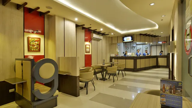 99 Hotel Cubao photo 2