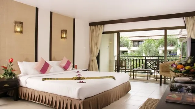 Deevana Patong Resort & Spa photo 1