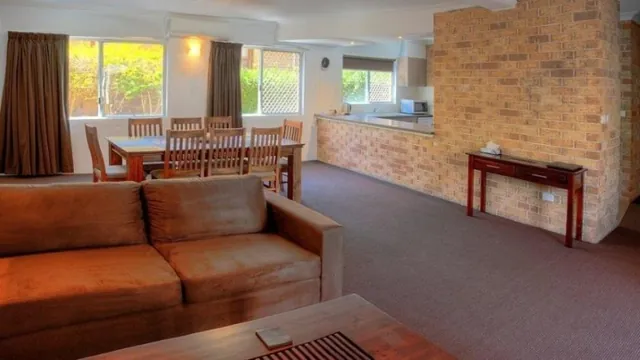 Wollongbar Motel Byron Bay photo 3