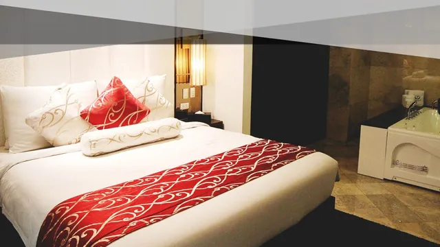 The Penthouse Hotel and Residences photo 3