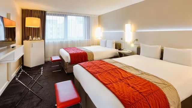 Mercure Lyon Centre Saxe Lafayette Hotel photo 4