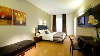 Days Inn & Suites by Wyndham Bozeman