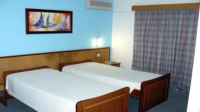 Atlantis Sintra Hotel Estoril photo 2
