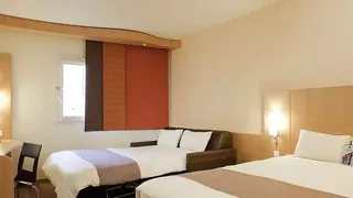 Ibis Paris Pantin Eglise