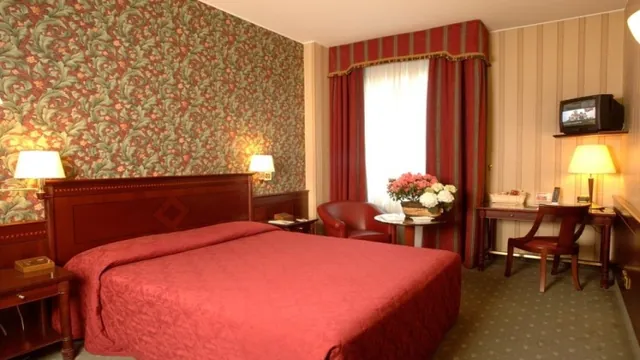 Days Inn by Wyndham Bronx NYC photo 1