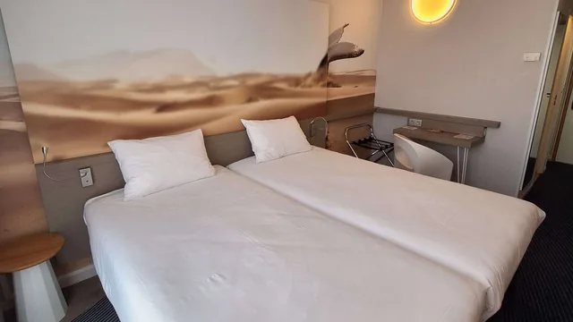 Ibis Styles Toulon Centre Port photo 4