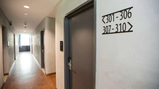 1 Hotel Taman Connaught photo 3