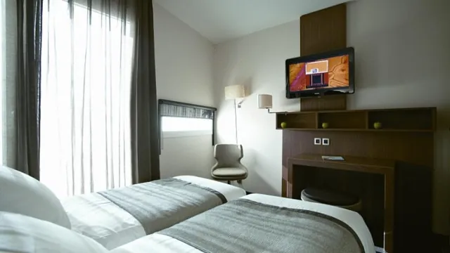 Pullman Adelaide photo 2