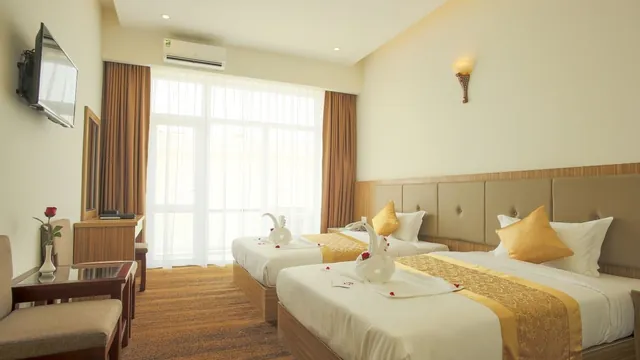 Red Palace Hotel photo 2