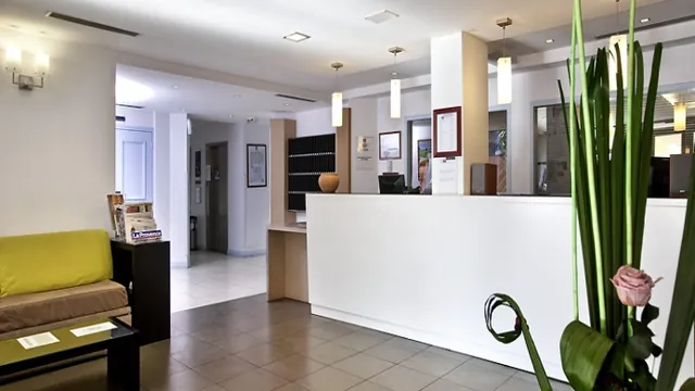 Mercure Toulon Seyne-sur-Mer photo 2