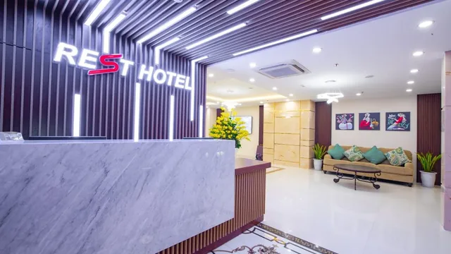 Rest Hotel photo 1