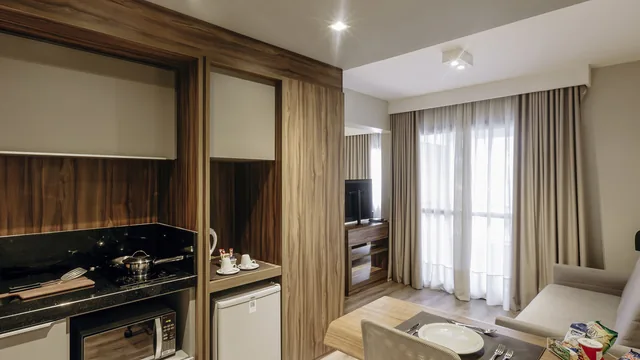 Mercure Curitiba Batel photo 1