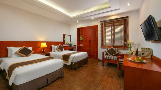 Bounty Hotel photo 2