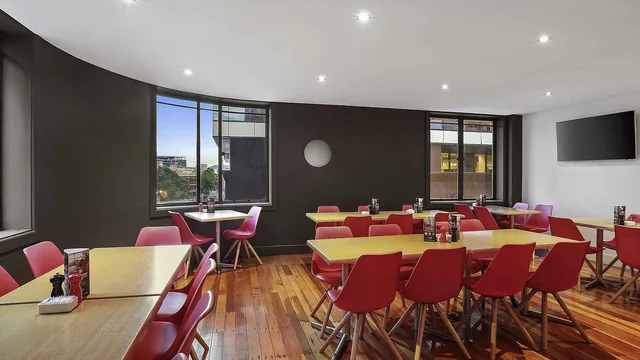 Ibis Sydney World Square photo 1