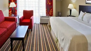 Baymont Inn & Suites Kissimmee