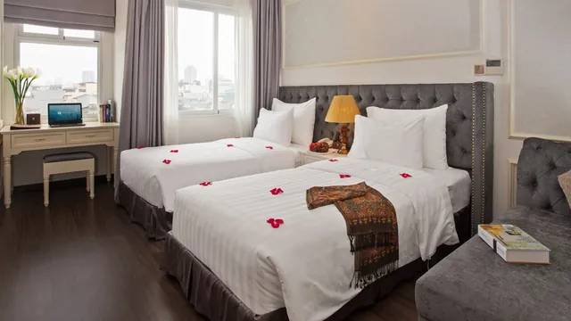Luxury Old Quarter Hotel photo 3