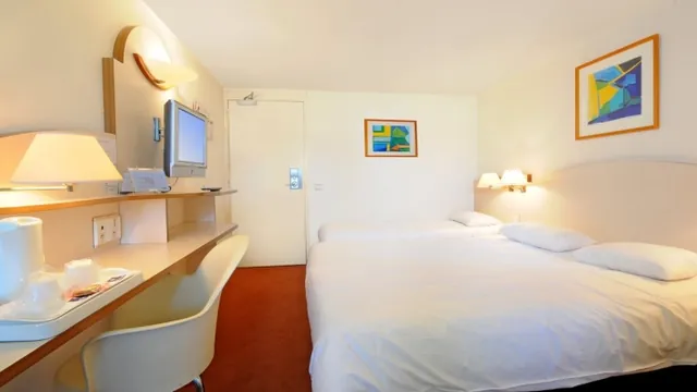 Comfort Inn Kiotel Hotel Bron photo 1