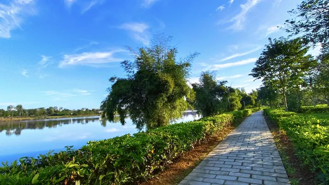 Hue Riverside Boutique Resort and Spa photo 2