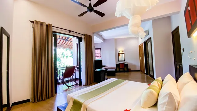 Bamboo Village Beach Resort and Spa photo 2