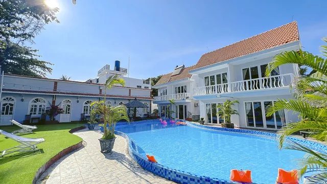 Sand Beach Resort photo 2