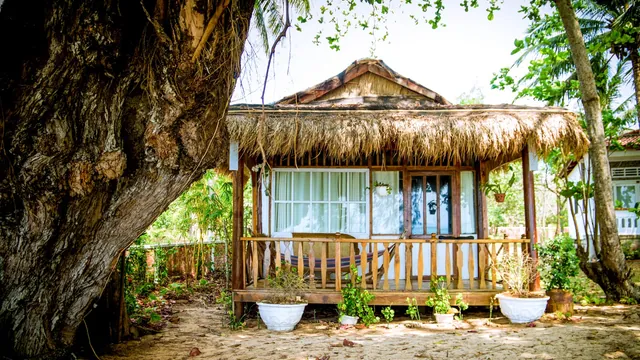 Bamboo Cottages and Restaurant photo 1