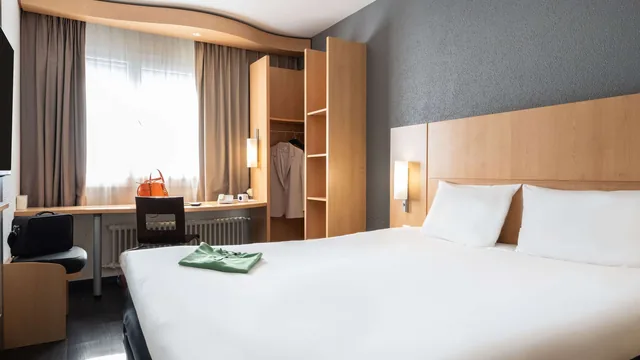 Ibis Genève Centre Gare photo 6