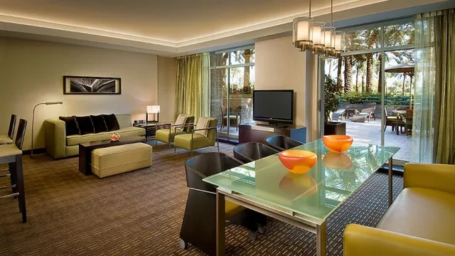 The Harlow Hotel By Accor photo 2