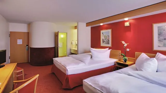 balladins SUPERIOR Hotel Koeln Airport photo 2
