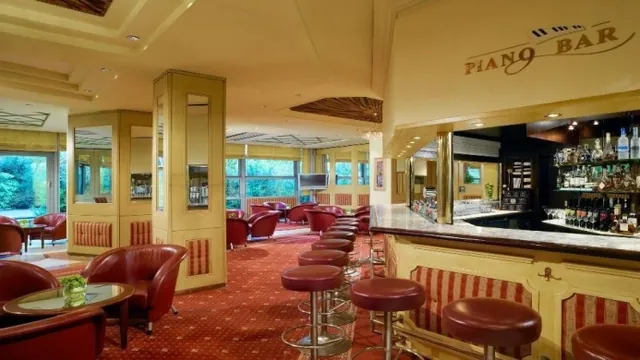 Days Inn by Wyndham Cave City photo 3