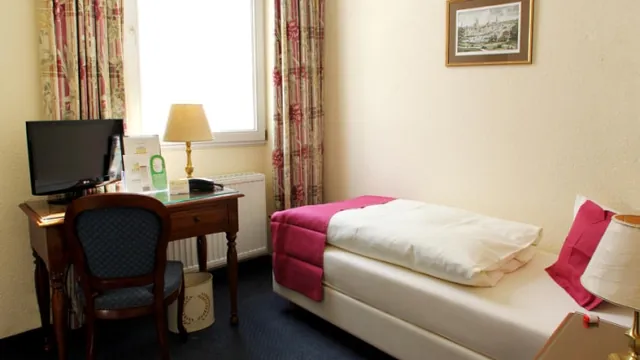 TOP CityLine Klassik Altstadt Hotel Luebeck photo 1
