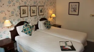 Brook Kingston Lodge Hotel London