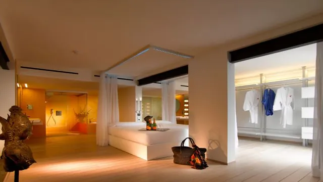 Grand Mercure Yichang Waitan photo 2