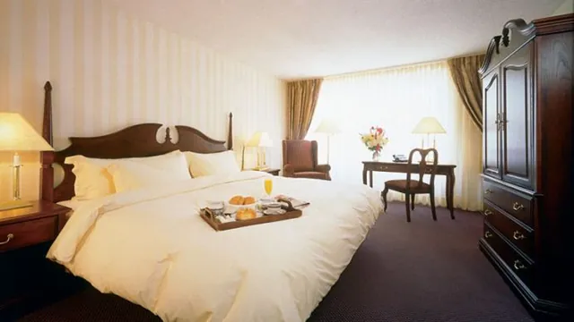 Hotel Maritime Plaza Montreal photo 1