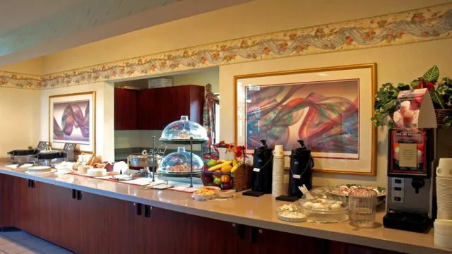 Best Western Pony Soldier Inn - Airport photo 4