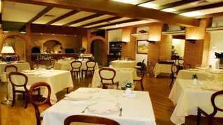 Los Linajes Hotel Segovia