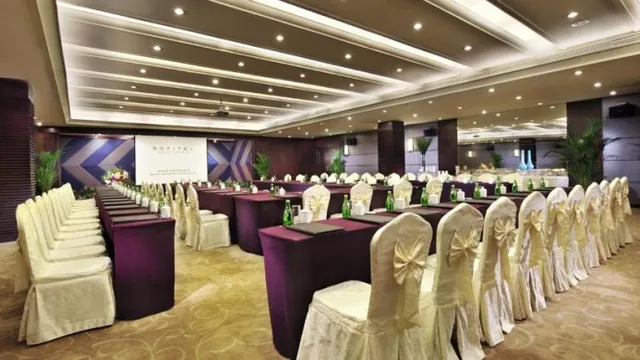 Sofitel Hotel Zhengzhou photo 1
