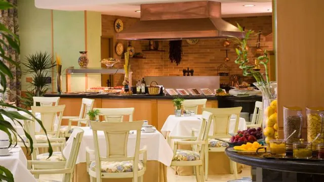 Melia Girona Hotel photo 2