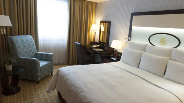 Days Inn & Suites by Wyndham Cochrane photo 1