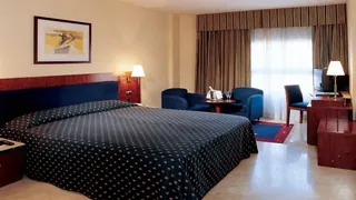 Holiday Inn Bangkok Silom