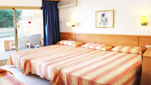 Bon Repos Hotel Calella photo 1