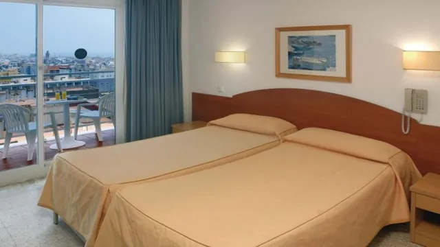 Internacional Hotel Calella photo 2
