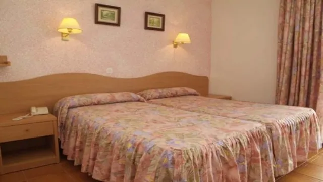 Internacional Hotel Calella photo 3