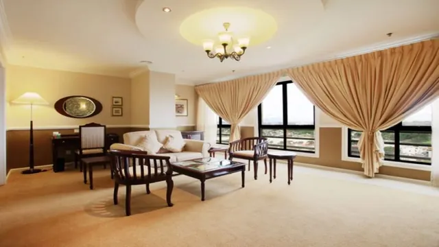 Merdeka Palace Hotel & Suites photo 1