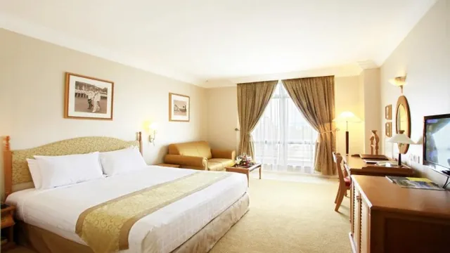 Merdeka Palace Hotel & Suites photo 3
