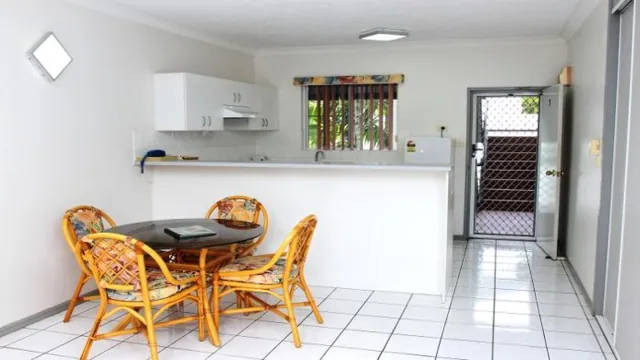 Grosvenor In Cairns Holiday Apartments photo 5