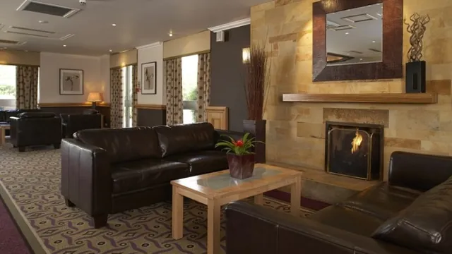 Quality Hotel Leeds Garforth photo 2