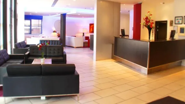 Hotel 53 York photo 2
