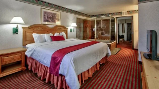 Best Western Plus Executive Suites photo 2