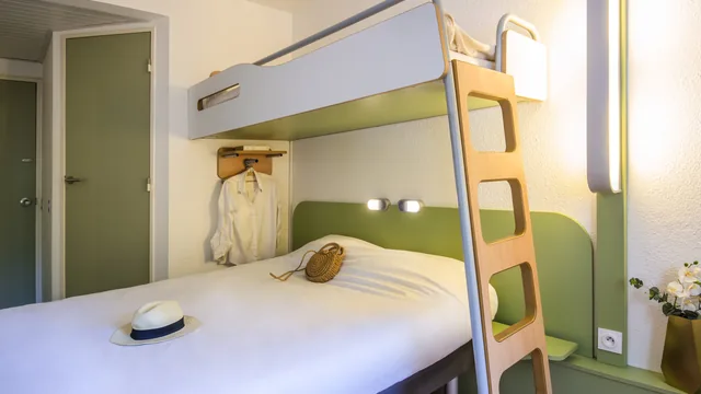 DoubleTree by Hilton Hotel London Heathrow Airport photo 2